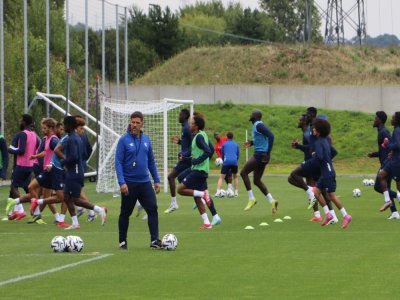 Bryan Bergougnoux est le nouvel adjoint de Didier Digard, aux côtés de Serge Costa. - Célia Caradec