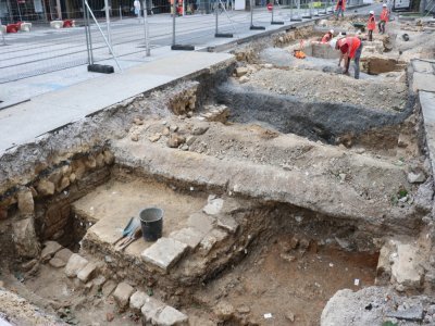 Les fouilles dans ce secteur vont encore durer une quinzaine de jours.