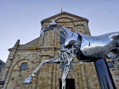 Zeus, le cheval métallique de la cérémonie d'ouverture des JO de Paris, a été plébiscité par les touristes. - Thierry Valoi