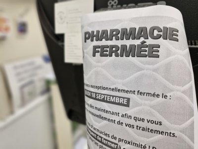 Les pharmaciens préviennent les clients qu'ils trouveront portes closes, jeudi 18 septembre. - Célia Caradec