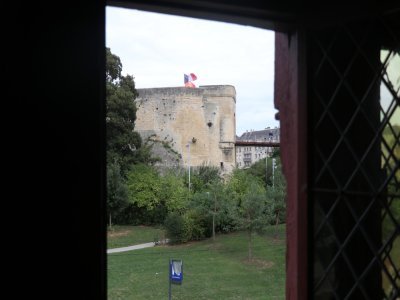 Le futur propriétaire aura une vue privilégiée sur les remparts du château de Caen.