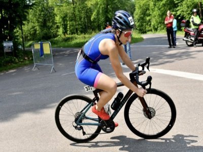Manon Sicot s'attaque au triathlon du Mont-Saint-Michel dans sa formule la plus difficile.
Pour y arriver, elle va boire toutes les 15 minutes, et avaler 80g de glucides par heure. - DR