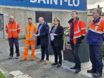 Emmanuelle Lejeune, maire de Saint-Lô, Fabrice Lemazurier, président de Saint-Lô Agglo, et les services techniques. - Thierry Valoi