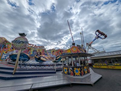 Au Flipper, ceux qui crient le plus fort remportent un tour gratuit ! - Célia Caradec
