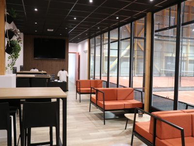 Un club-house avec vue sur les pistes a également été construit. - Martin Patry