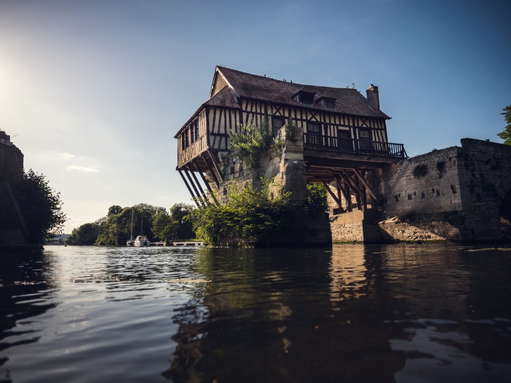 Le symbolique Vieux Moulin de Vernon.
