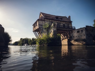 Le symbolique Vieux Moulin de Vernon. - Département de l'Eure Le symbolique Vieux Moulin de Vernon. - Département de l'Eure