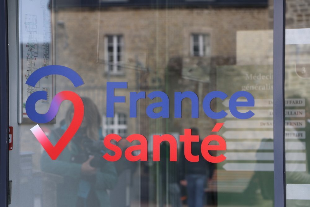 Le premier ministre vise 15 à 20 maisons France Santé par département d'ici à Noël, pour atteindre 2 000 maisons France Santé en 2026.