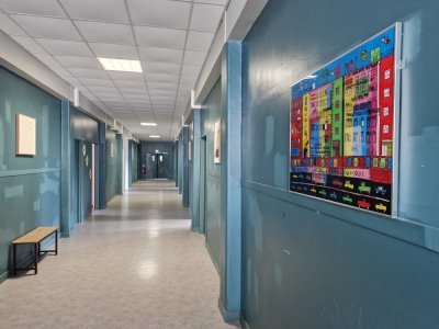 Une partie de l'ancien collège Moquet est dédiée à l'AFFD. Il accueille aussi le Secours populaire. - Célia Caradec