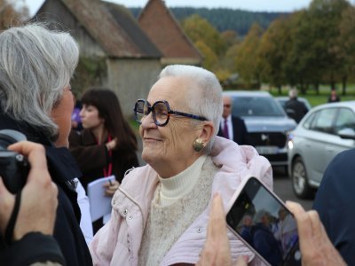 Françoise Gatel, ministre chargée de l'Aménagement du territoire et de la Décentralisation, a discuté avec les élus locaux. - Martin Patry