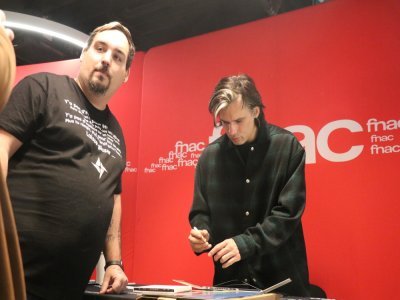 Ce fan d'Orelsan est venu de l'Oise pour pouvoir approcher le rappeur normand.