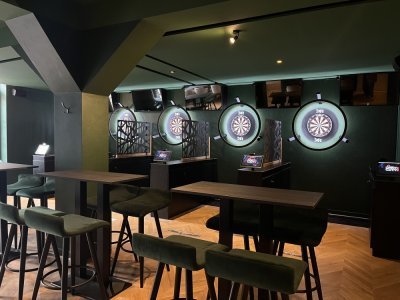 Au bar 501 à Rouen, cinq cibles traditionnelles sont placées au premier étage de l'établissement.