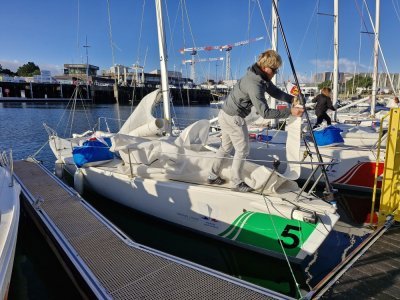 La journée commence par la préparation des navires. - Julien Rojo
