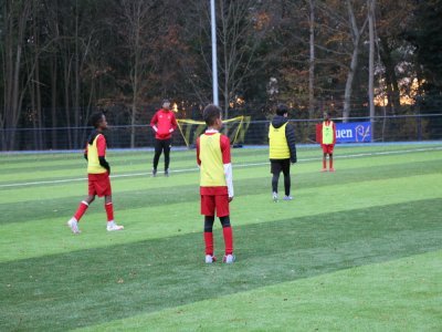 Les jeunes joueurs du Rouen Sapins Football Club ont découvert leur nouveau terrain de football dans les Hauts-de-Rouen.
