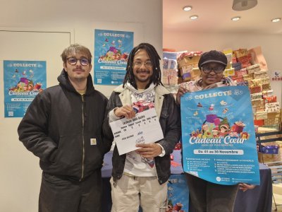 L'association Le Cadeau du c&oelig;ur de Rouen a donn&eacute; des cadeaux &agrave; plusieurs centres d'h&eacute;bergement comme le foyer de l'Abb&eacute; Bazire de Rouen.