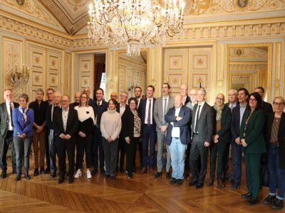 Tous les acteurs r&eacute;unis pour cette signature et le lancement de ce PPA. - L&eacute;o Besselievre