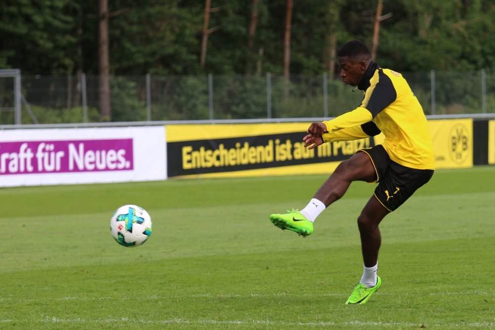 Le Normand Ousmane Demb&eacute;l&eacute; a &eacute;t&eacute; sacr&eacute; Ballon d'or en 2025.