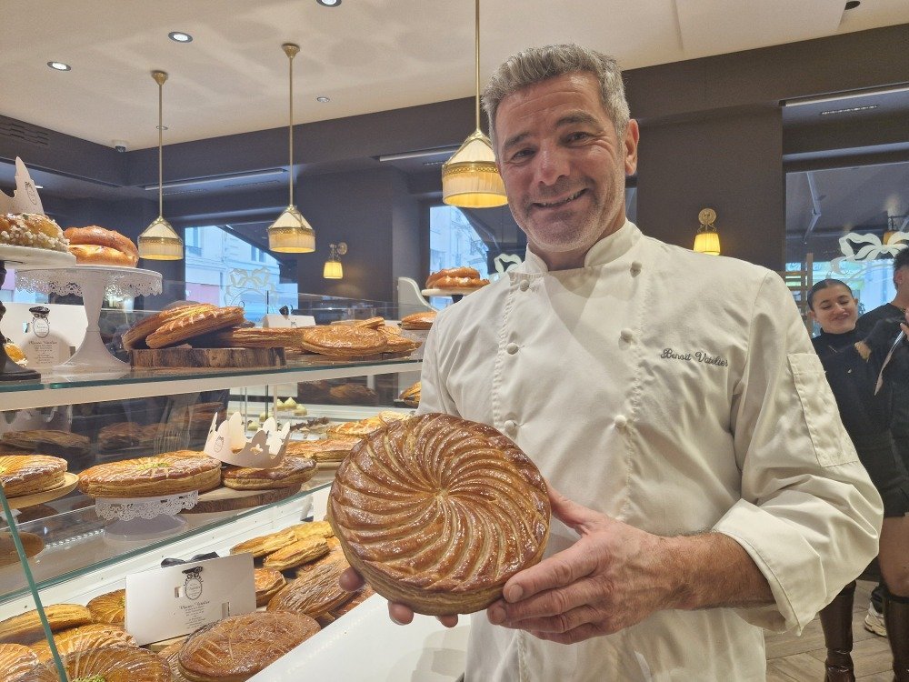 Beno&icirc;t Vatelier est le fondateur de la Maison Vatelier &agrave; Rouen et Quincampoix. Il propose une galette chocolat-pistache.