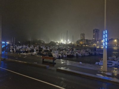 Les navires r&eacute;sistaient encore &agrave; la temp&ecirc;te Goretti, malgr&eacute; la violence des vents. - Julien Rojo