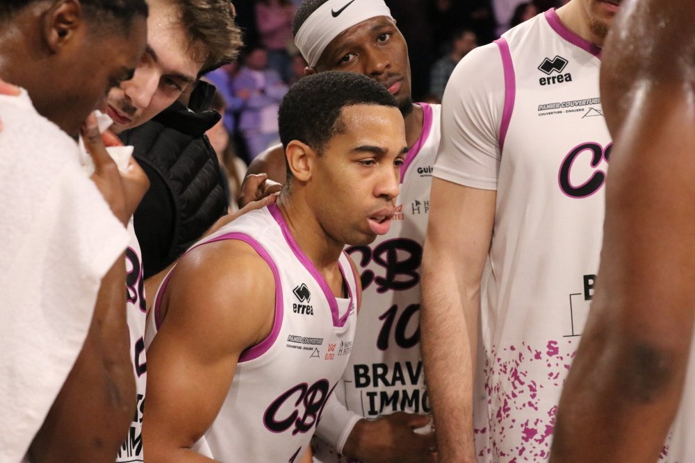 Siyani Chambers, meneur du CBC, a pleinement assum&eacute; son r&ocirc;le de leader, avec 16 points et 11 passes d&eacute;cisives.