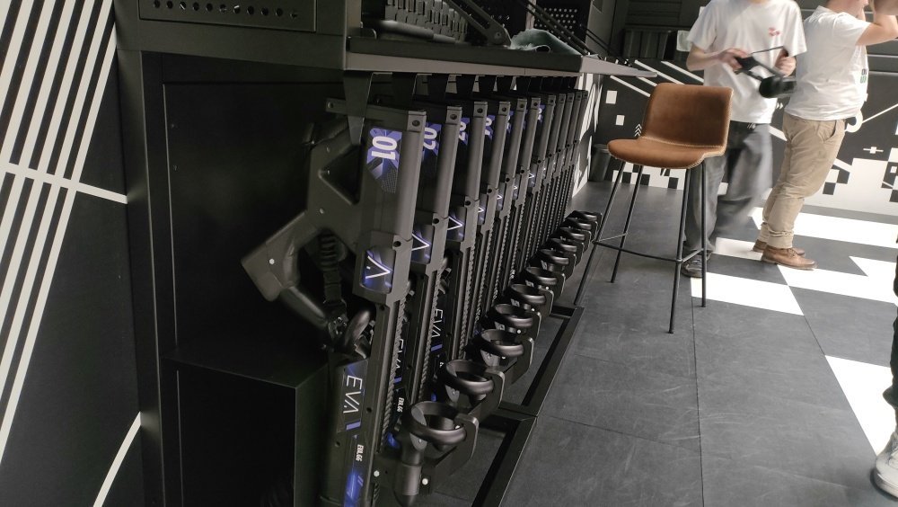 Les armes virtuelles d'EVA.