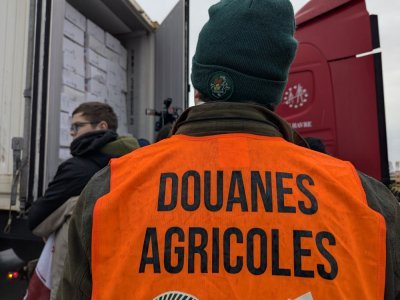 Du saumon russe a &eacute;t&eacute; d&eacute;couvert dans ce camion. - C&eacute;lia Caradec