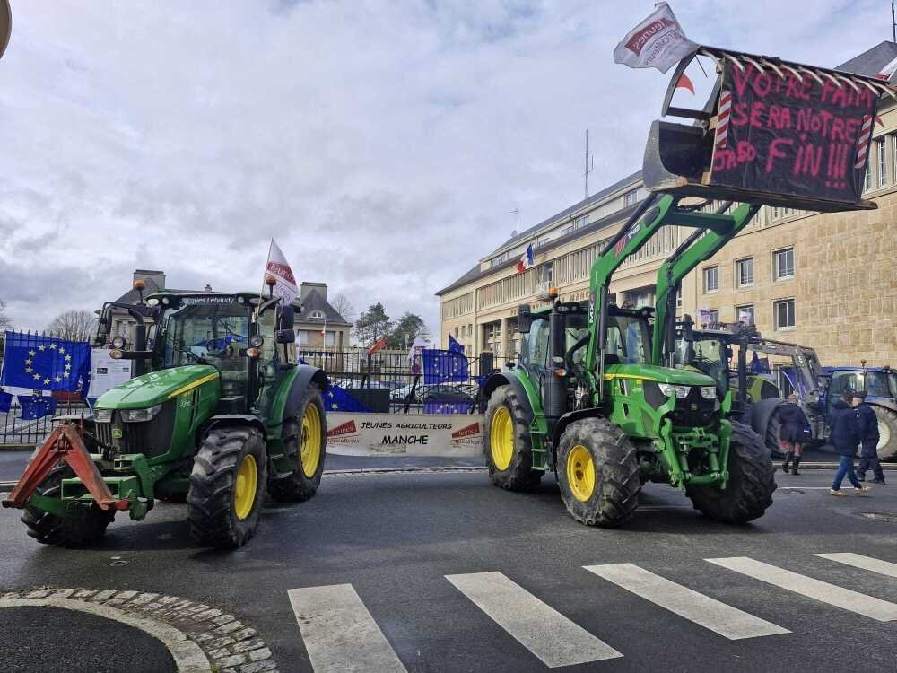 Ils manifestent contre l'accord du Mercosur.