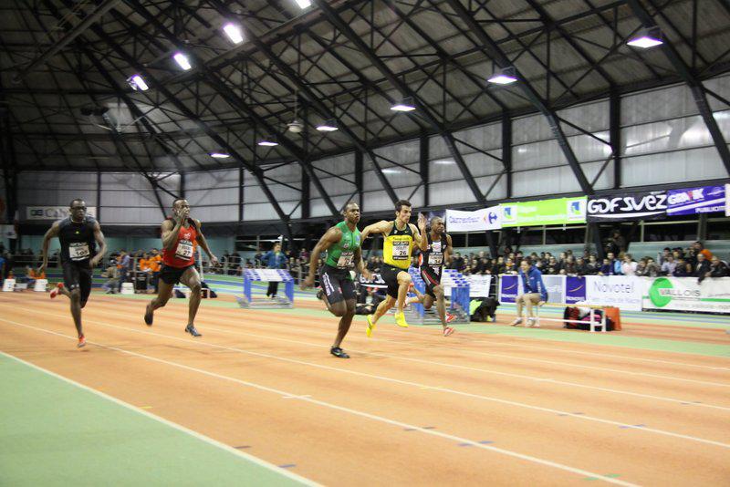 Le 60 mètres, remporté par le Cubain Yunier Perez (en vert), restera dans les annales du meeting de Mondeville par la vitesse à laquelle il a été englouti. - Aline Chatel - Tendance Ouest