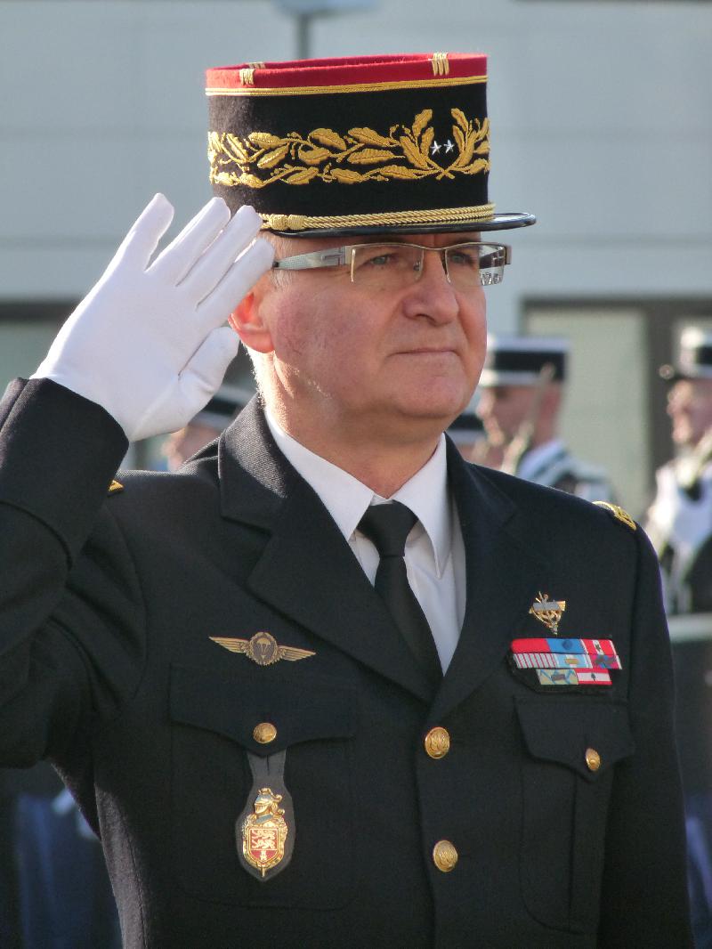 Le nouveau commandant de région de gendarmerie, le général François Xavier Bourges