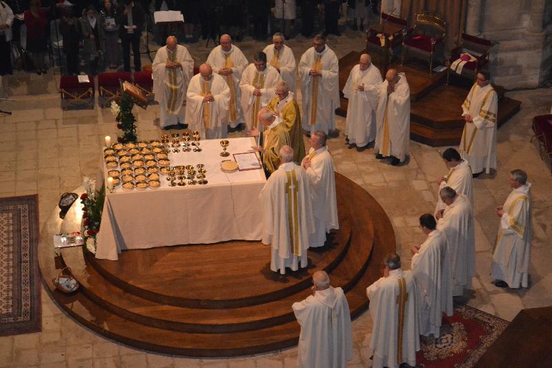 l’Eucharistie célébrée par Mgr Le Boulc'h