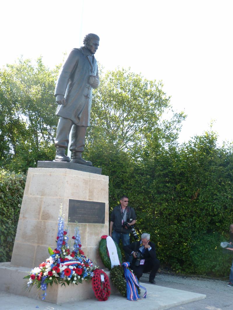 L'unique monument qui rend hommage à l'implication des danois dans le Débarquement. - Célia Caradec