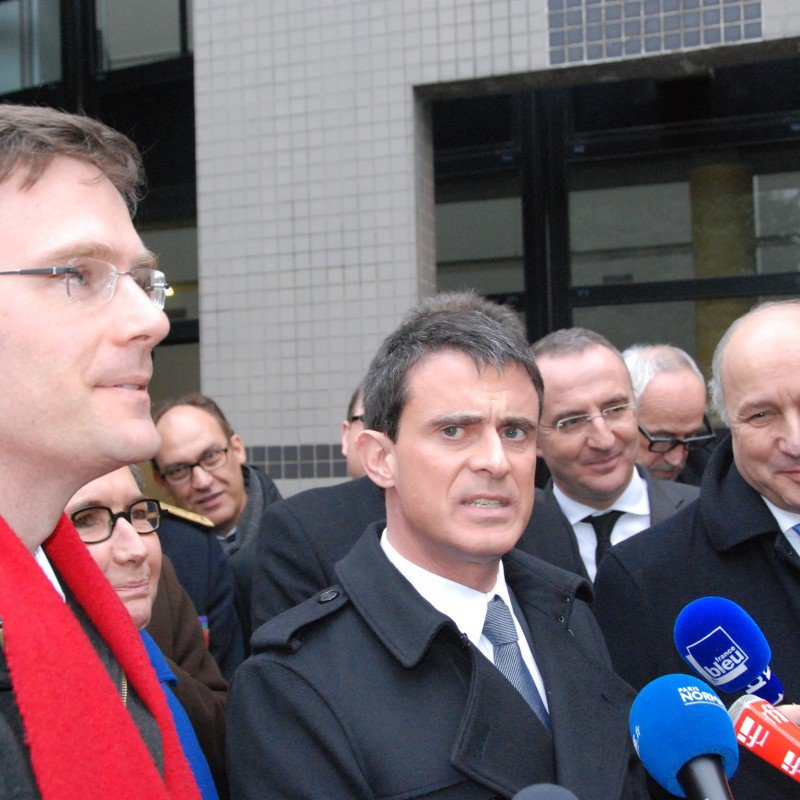 Nicolas Mayer-Rossignol avec Manuel Valls et Laurent Fabius.