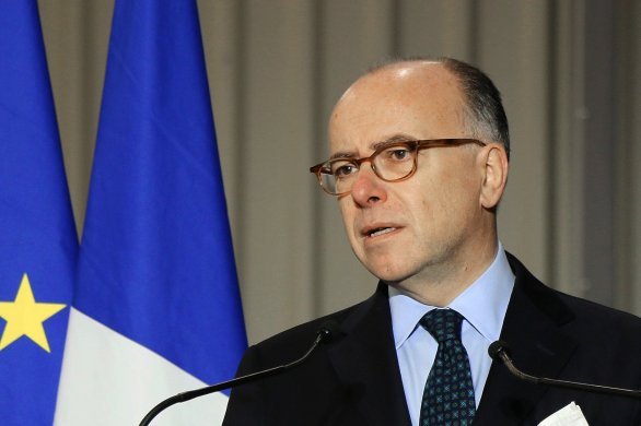 Matignon. L'ancien maire de Cherbourg Bernard Cazeneuve reçu à l'Elysée lundi