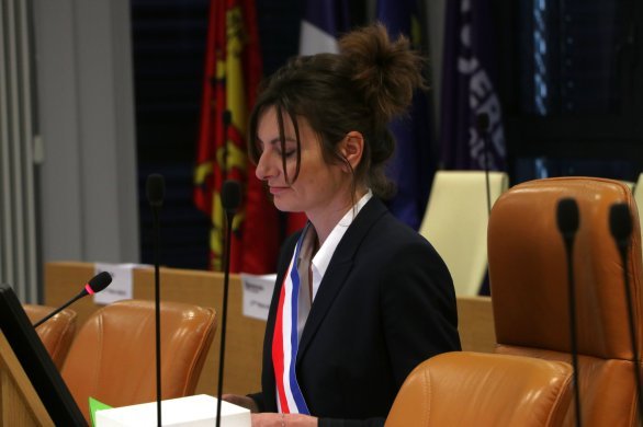 Cherbourg. La maire Camille Margueritte installe sa nouvelle équipe au conseil municipal